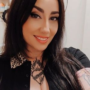 Meet your Posher, Francine